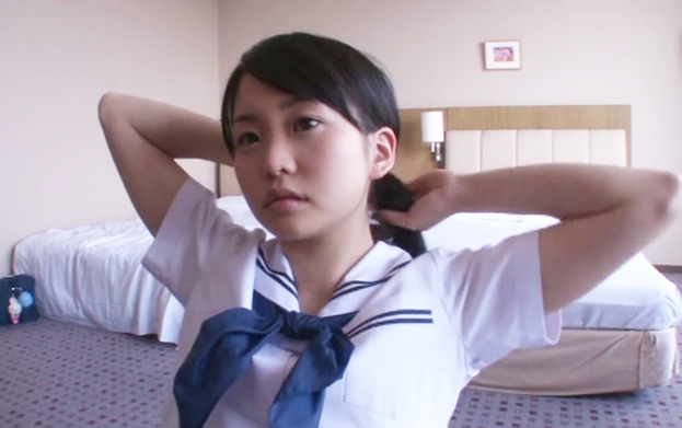 優等生なのにオジさんと・・・